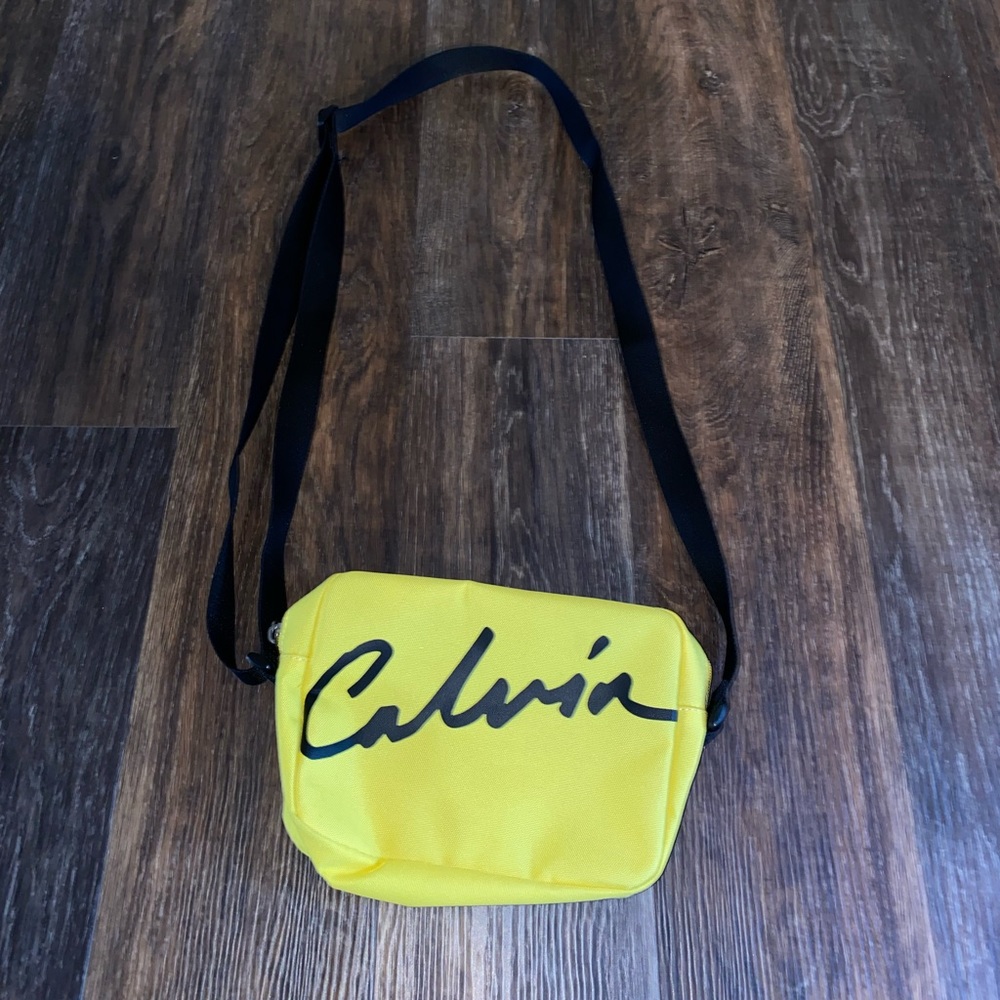 Calvin Klein Crossbody Bag